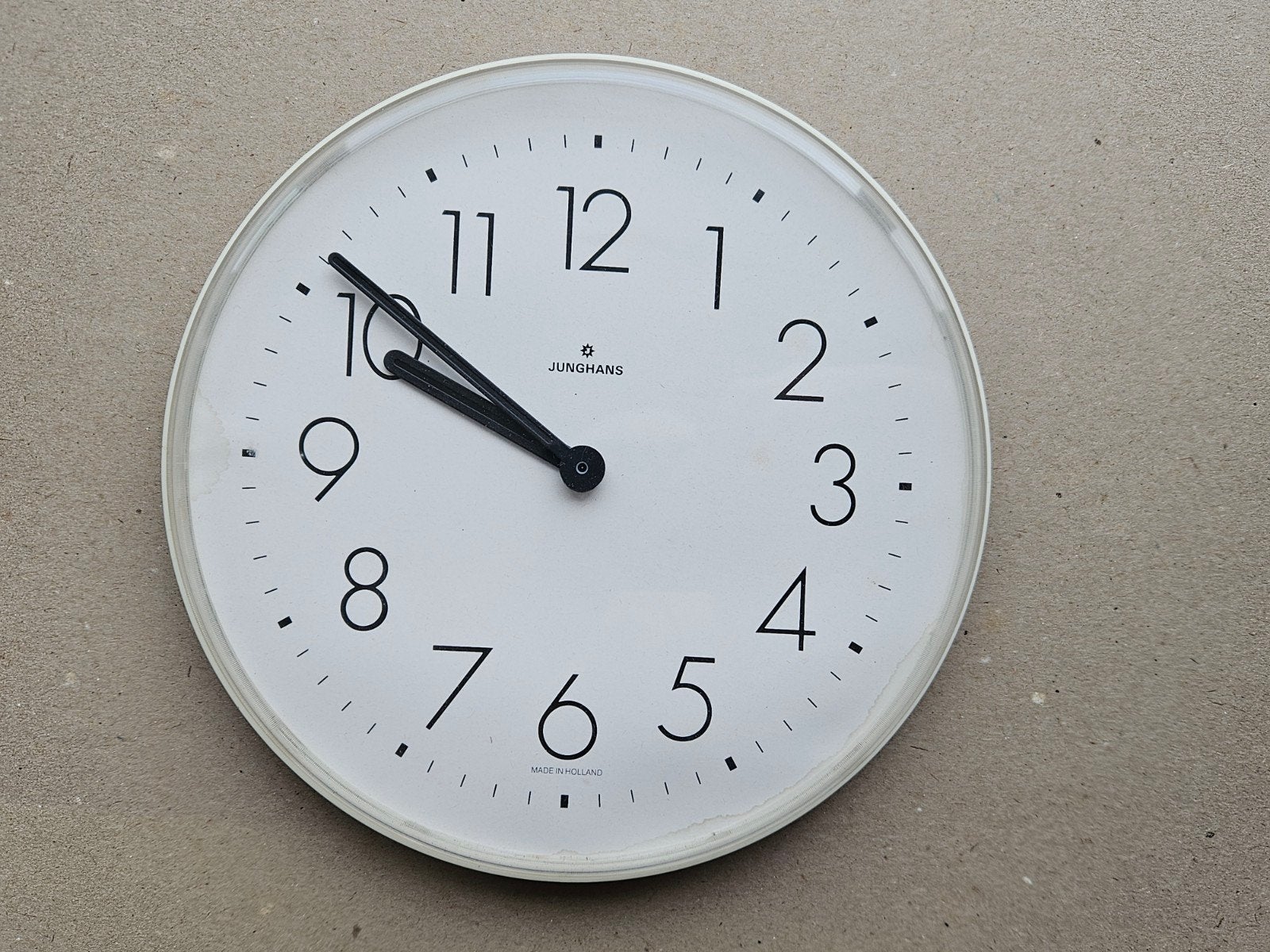 Horloge murale, quartz Junghans w737, Maison & Meubles, Accessoires pour la Maison | Horloges, Enlèvement, Horloge murale