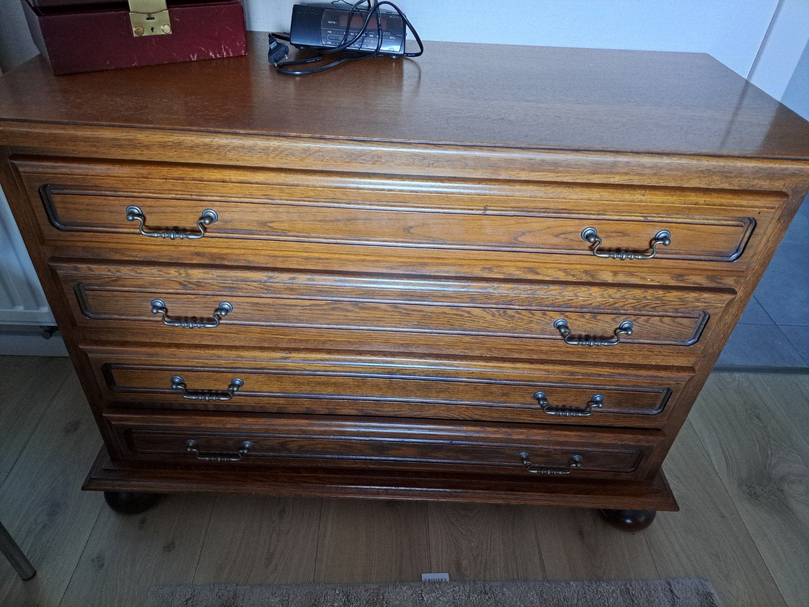 mooi houten kast met 4 laden.., Enlèvement