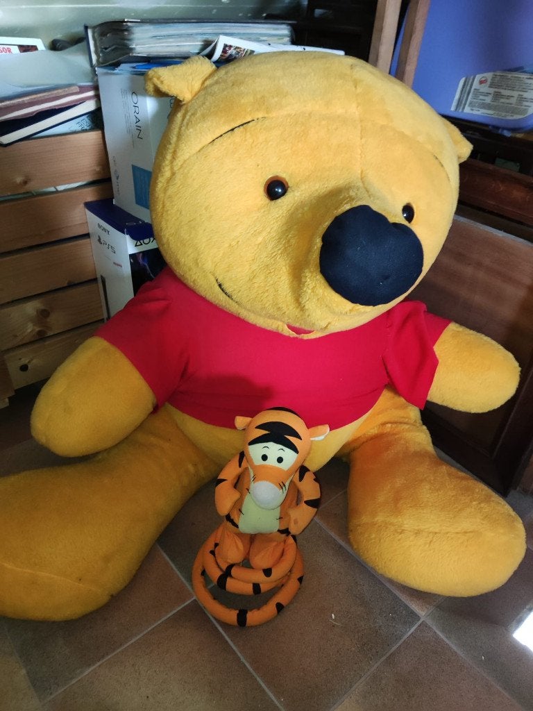 Peluche a ressort Tigrou et grosse peluche Winnie l'Ourson., Disney, Comme neuf, Ours, Interactif