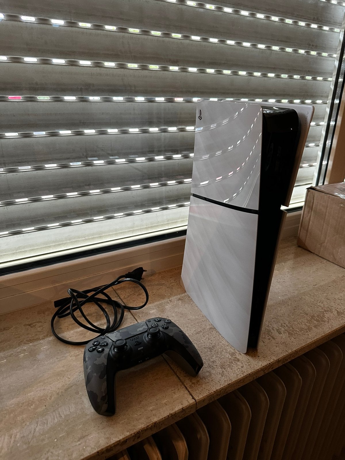 Édition numérique PS5 Slim avec ou sans manette, Enlèvement ou Envoi, Comme neuf
