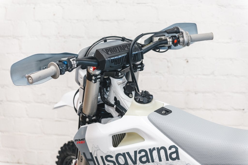 HUSQVARNA TE 300 PRO ENDURO 2027, 300 cc, Nieuw, Bedrijf, Enduro