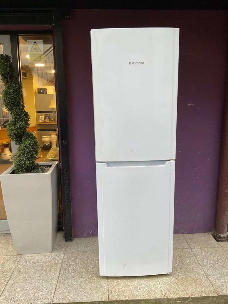 HOTPOINT TALL FRIDGE FREEZER, Electroménager, Enlèvement ou Envoi, Comme neuf