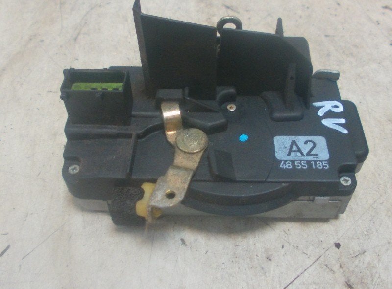 SERRURE DE PORTE AVANT DROITE Saab 9-5 (YS3E) (48-55-185), Saab-de-info@saabgroup.com, Marienbergstraße  96
90411  Nürnberg, DE