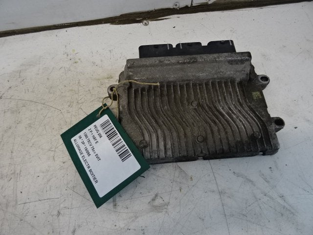 MODULE D ALLUMAGE Peugeot 206 (2A / C/H/J/S) (SW9661978880), Mevr. I. Hauben, Utilisé, Rue de l'Espoir 34 34
4030  GRIVEGNÉE, BE