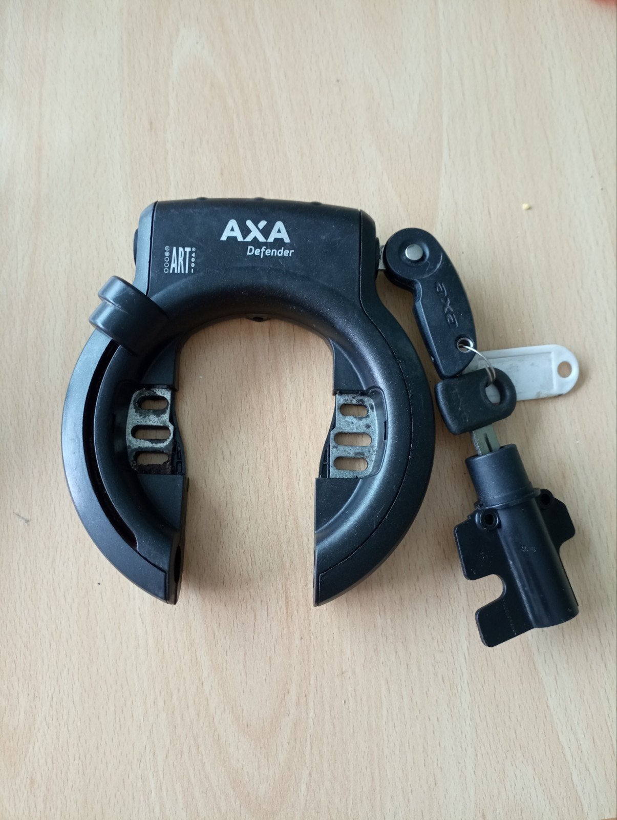 Cortina ecomo, Utilisé, Cadenas en U