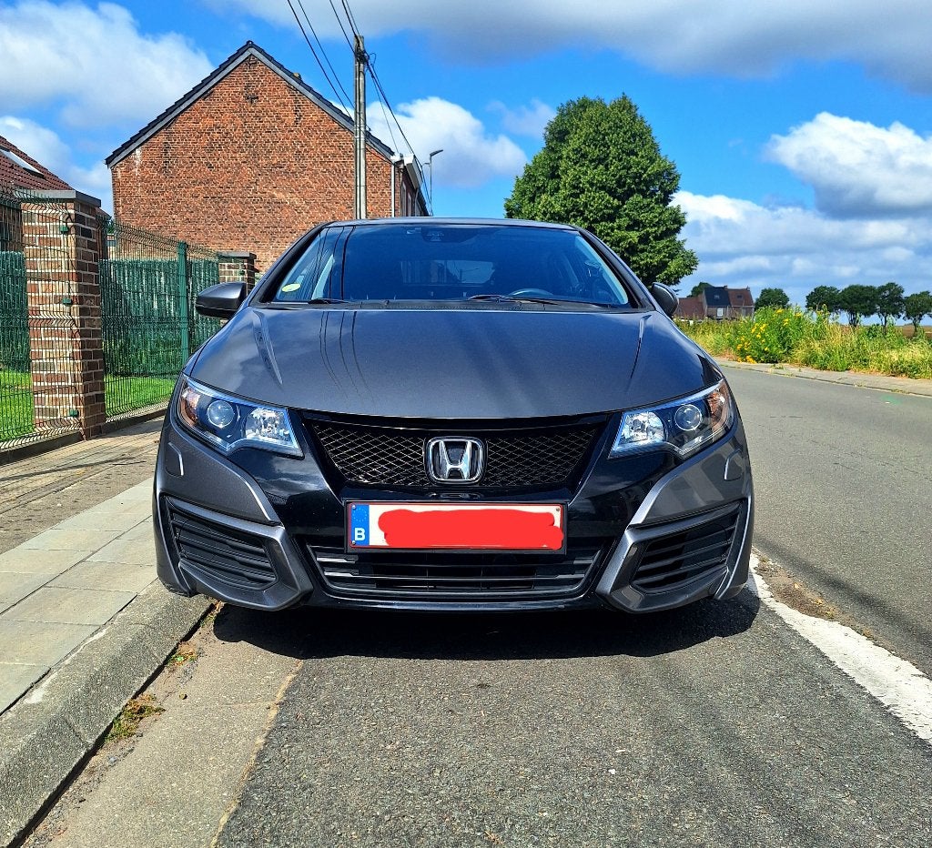 Honda civic 1.6 i-DTEC impeccable euro 6b, Autos, Honda, Argent ou Gris, Boîte manuelle, Entretenue par le concessionnaire, Noir