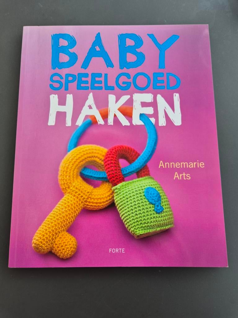 Annemarie Arts - Babyspeelgoed haken, Hobby en Vrije tijd, Breien en Haken, Ophalen of Verzenden, Haken