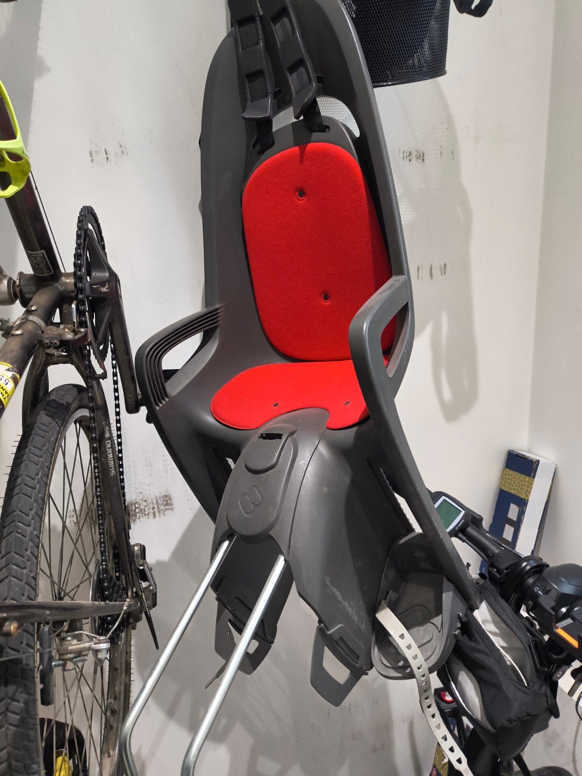 Hamax siège enfant pour velo, Vélos & Vélomoteurs, Repose-pieds, Enlèvement, Utilisé, Siège arrière