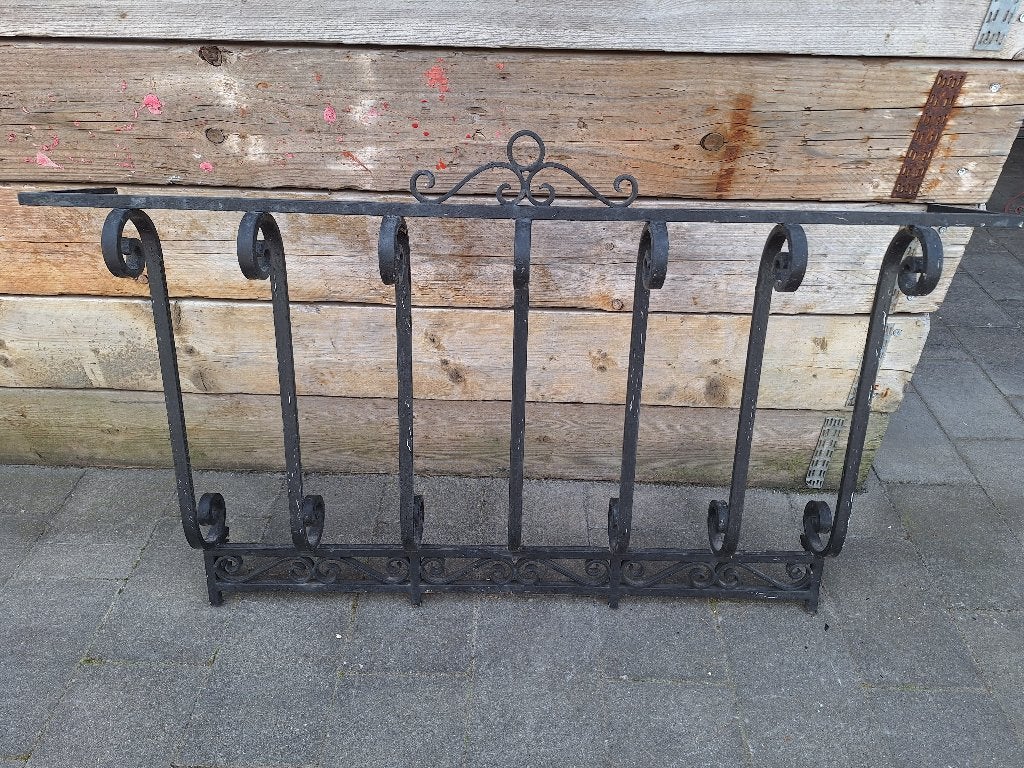 Ijzerwerk van een balkon, Ophalen, Gebruikt, 100 tot 250 mm, Overige typen