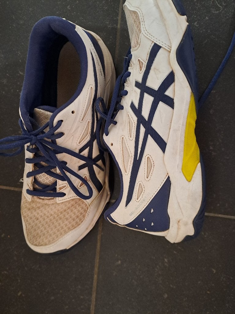 Gel rocket 11 asics maat 42.5, Vêtements | Hommes, Chaussures, Enlèvement ou Envoi, Comme neuf, Asics, Chaussures de sport