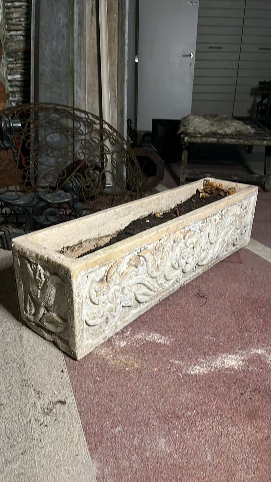 Grote retro/ art deco betonnen bloembak met bloemen, Ophalen, Gebruikt, Balkon