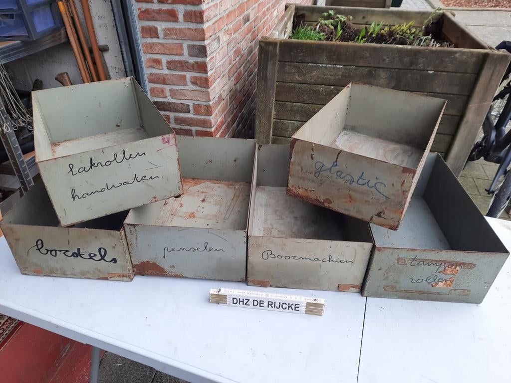 6 metalen bakken, Antiek en Kunst, Ophalen of Verzenden