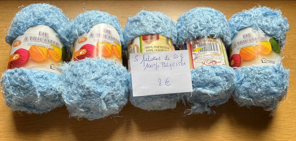 Polyester, 5 pelotes de 50 gr, Neuf