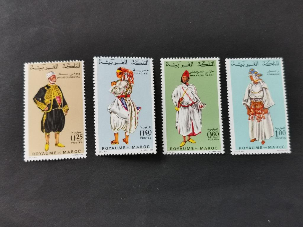 Marokko 1968 - traditionele klederdracht **, Ophalen of Verzenden, Marokko, Postfris