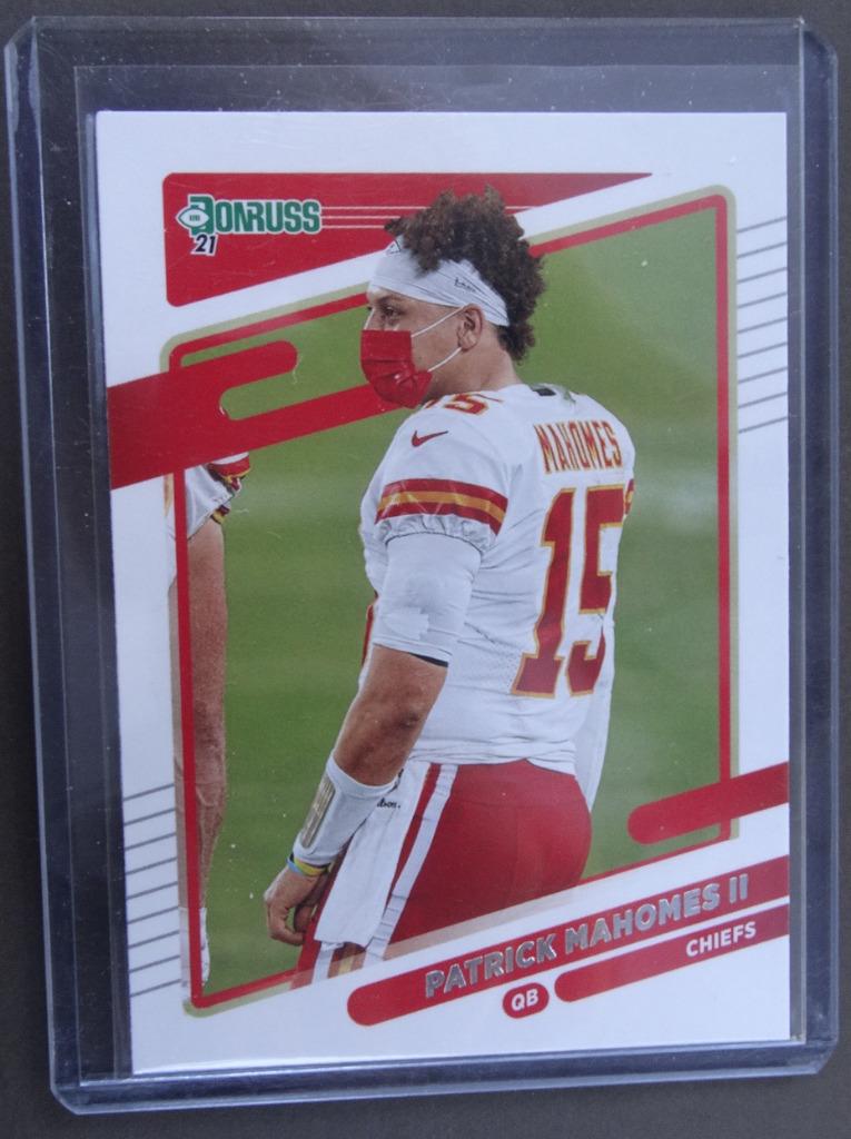 NFL Patrick Mahomes II cards lot - Donruss 116 & Prizm 190, Verzenden, Nieuw, Plaatje