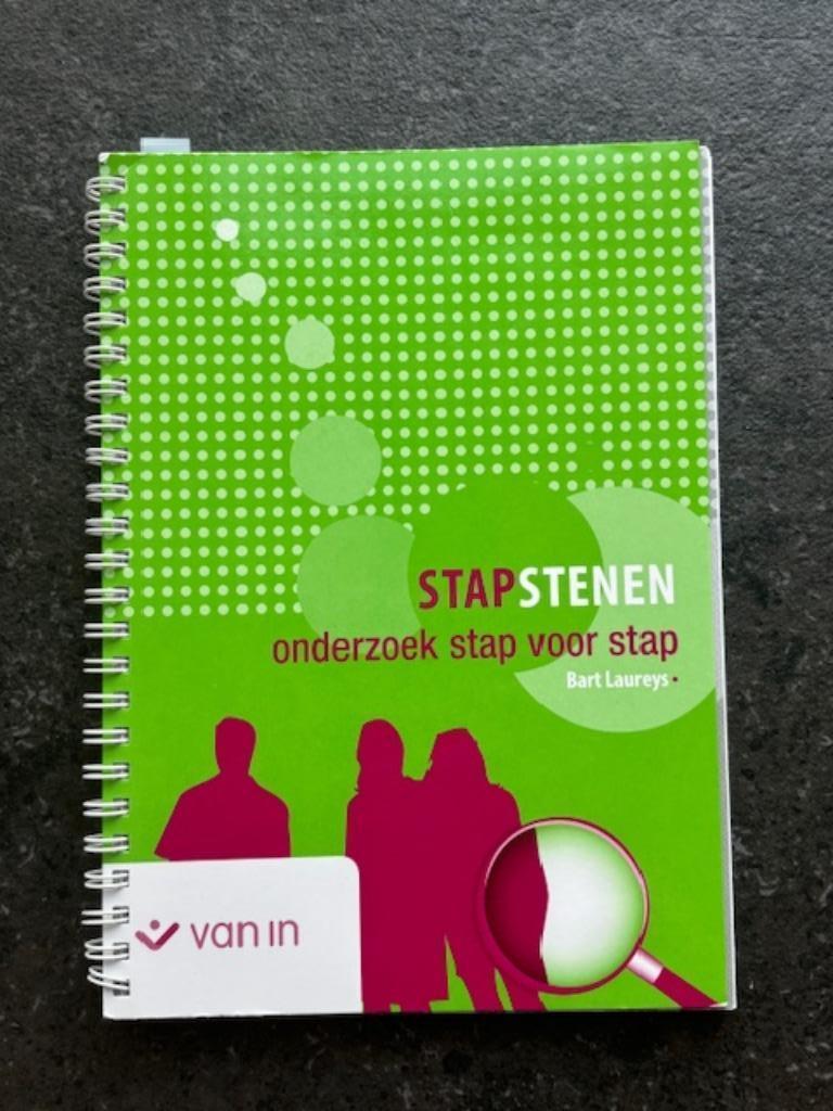 STAPSTENEN ONDERZOEK STAP VOOR STAP, Boeken, Ophalen, Overige vakken, ASO, Nieuw