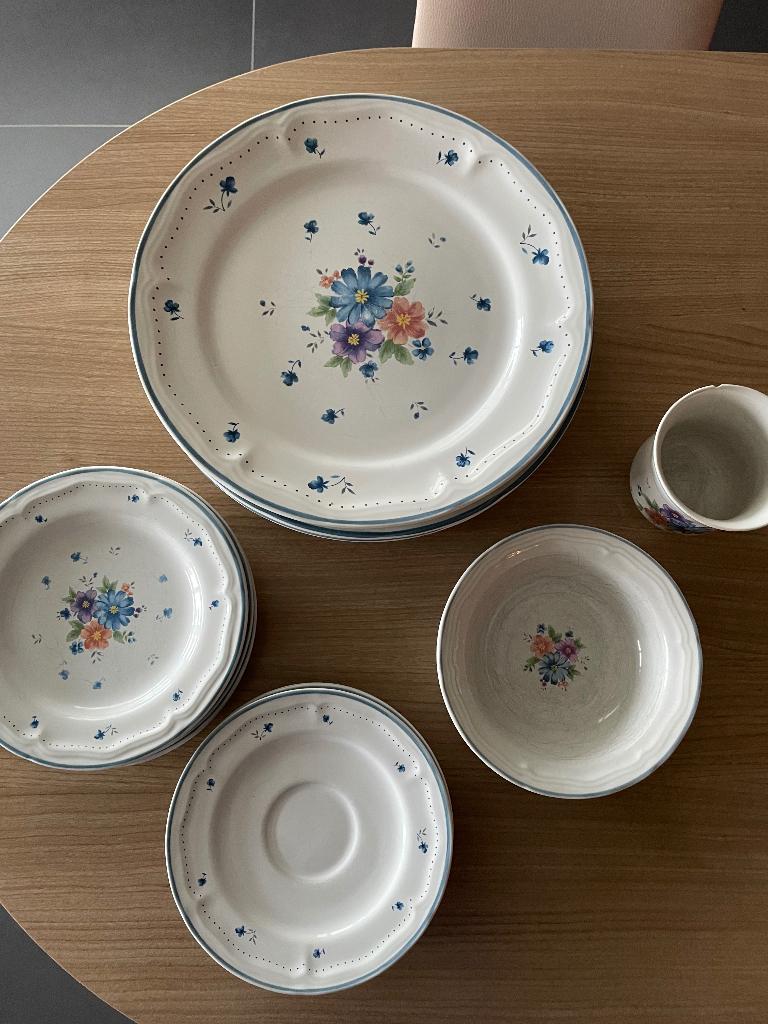 Provincial Bouquet servies vintage, Ophalen, Gebruikt, Porselein, Bord of Schaal
