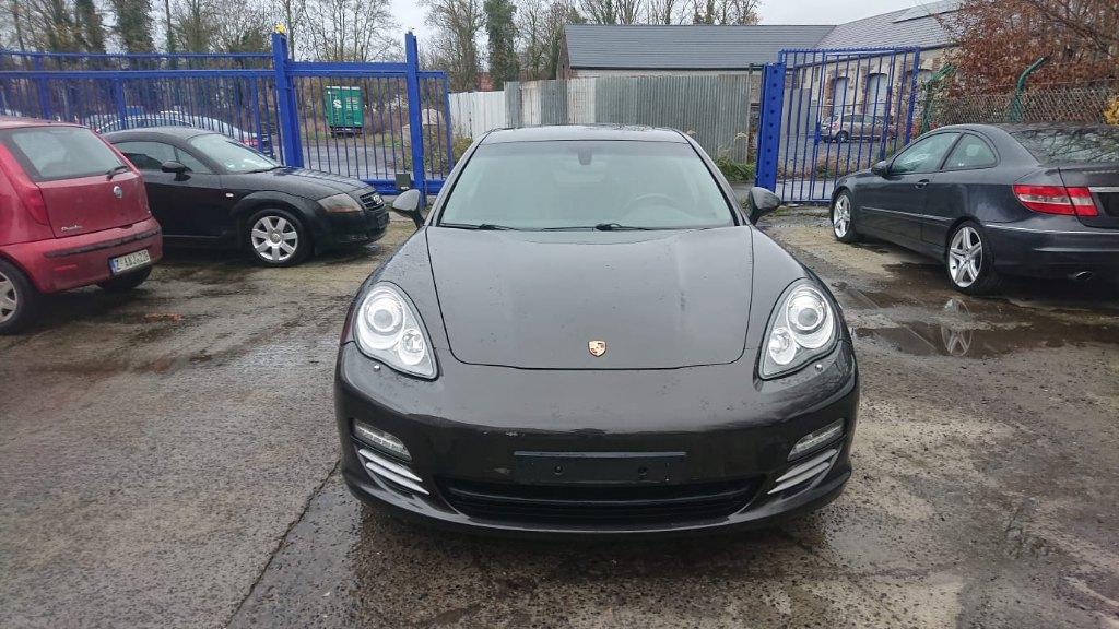 Porsche panamera 4 3600cc essence gps bt auto 183000 KM, Autos, Porsche, Cuir, Achat, 3598 cm³, Entreprise