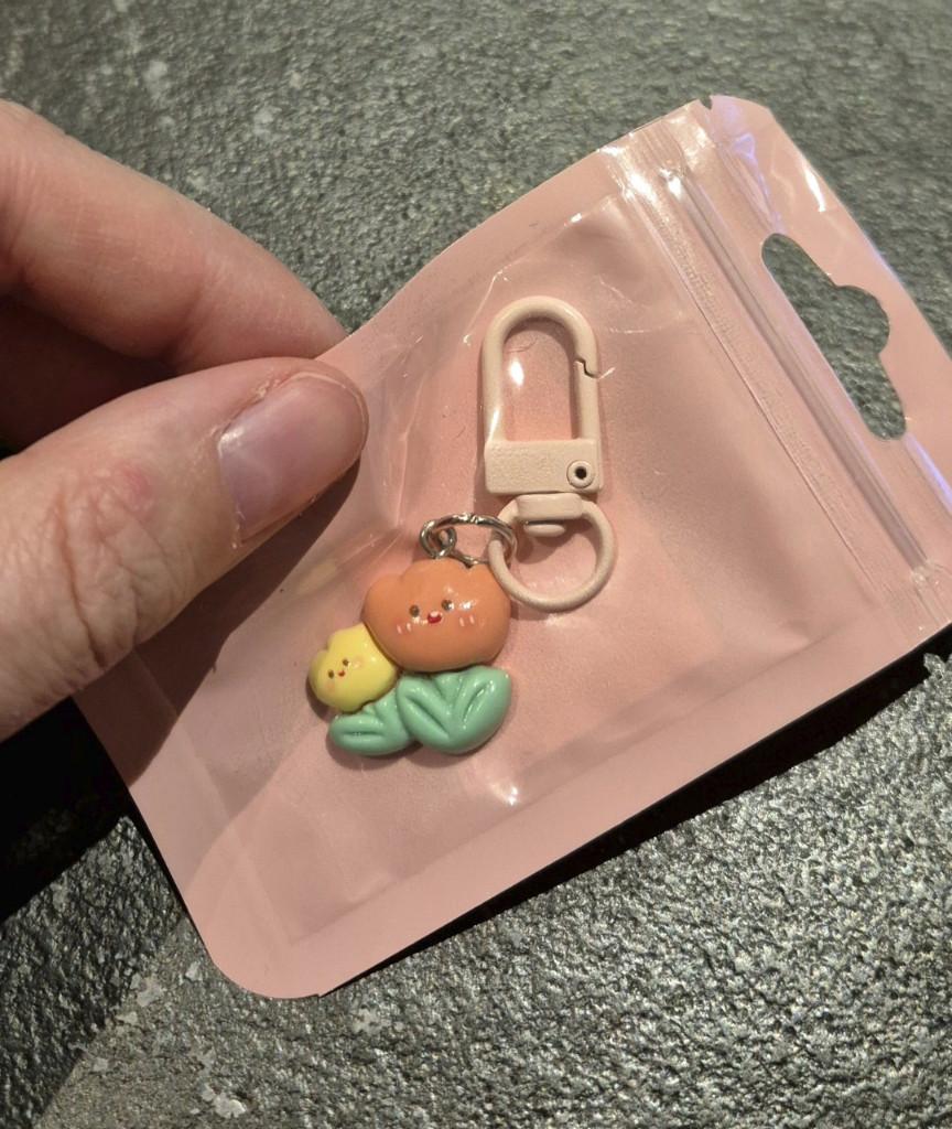 Mini sleutelhanger met bloemen - NIEUW, Enlèvement ou Envoi
