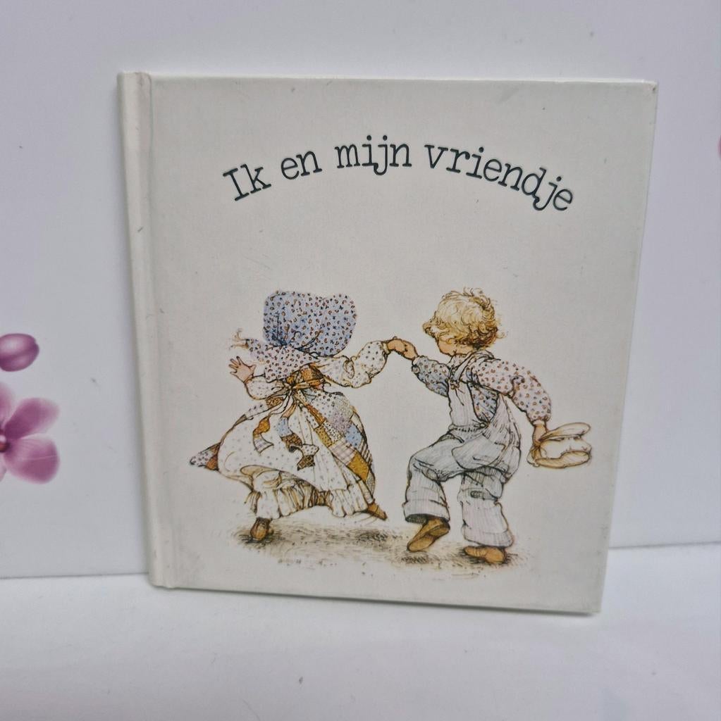 🤍 Boek: Holly Hobbie, Verzamelen, Retro, Ophalen of Verzenden, Overige typen