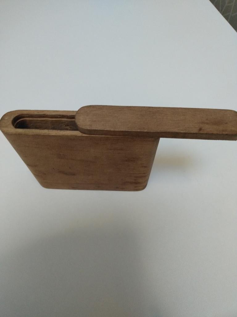 Verzamel item of gebruik. Houten doosje voor sigaretten, Ophalen of Verzenden, Gebruikt