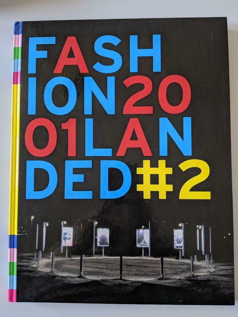 fashion2001atterri, Enlèvement ou Envoi, Neuf