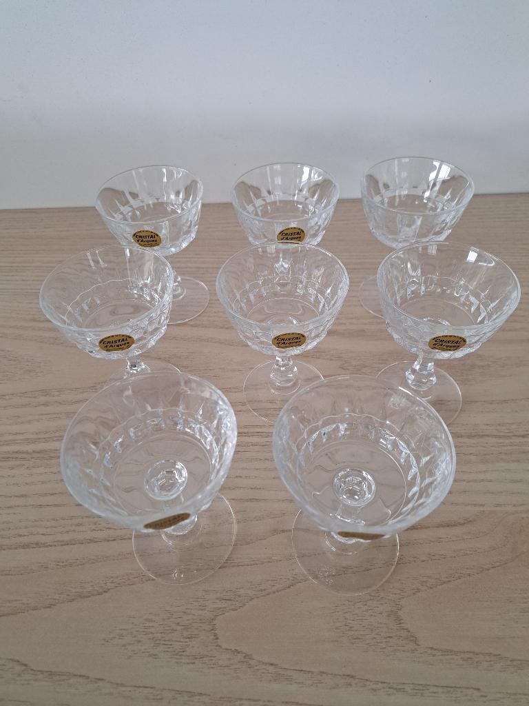 Glaasjes van Cristal d'Arques, France, Ophalen