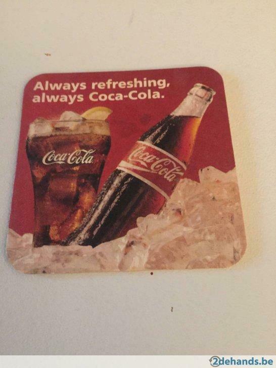 Coca cola kartonnen onderlegger*, Verzamelen, Ophalen of Verzenden, Gebruikt, Gebruiksvoorwerp