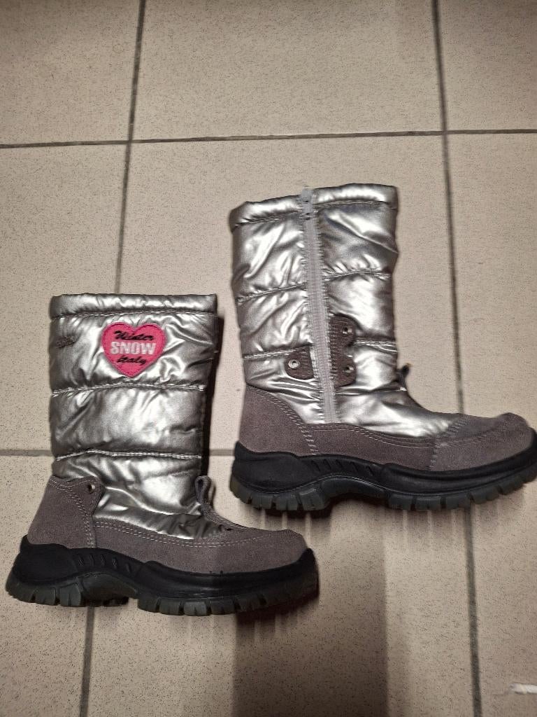 Snowboots / sneeuwlaarzen maat 32 mooie staat, Enlèvement, Garçon ou Fille