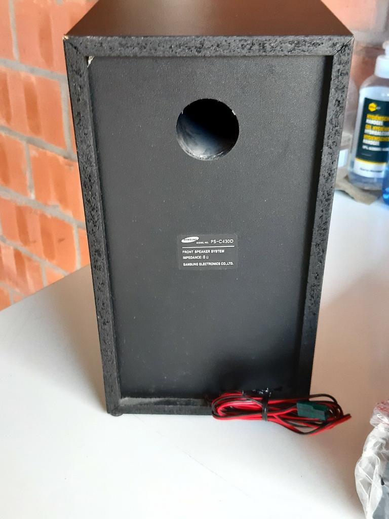 2 boxen van Samsung, Audio, Tv en Foto, Luidsprekerboxen, Ophalen of Verzenden, Gebruikt