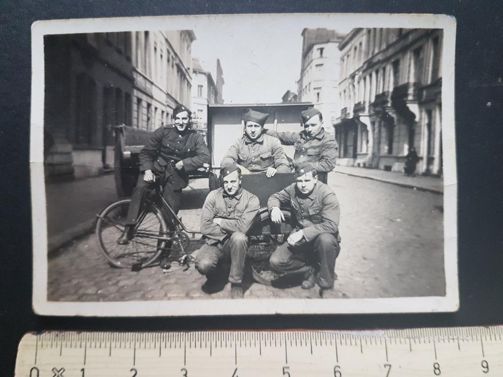 Foto (6x8,5cm) Soldaat Militair Bakfiets Bakkersfiets, Enlèvement ou Envoi, Armée de terre, Photo ou Poster