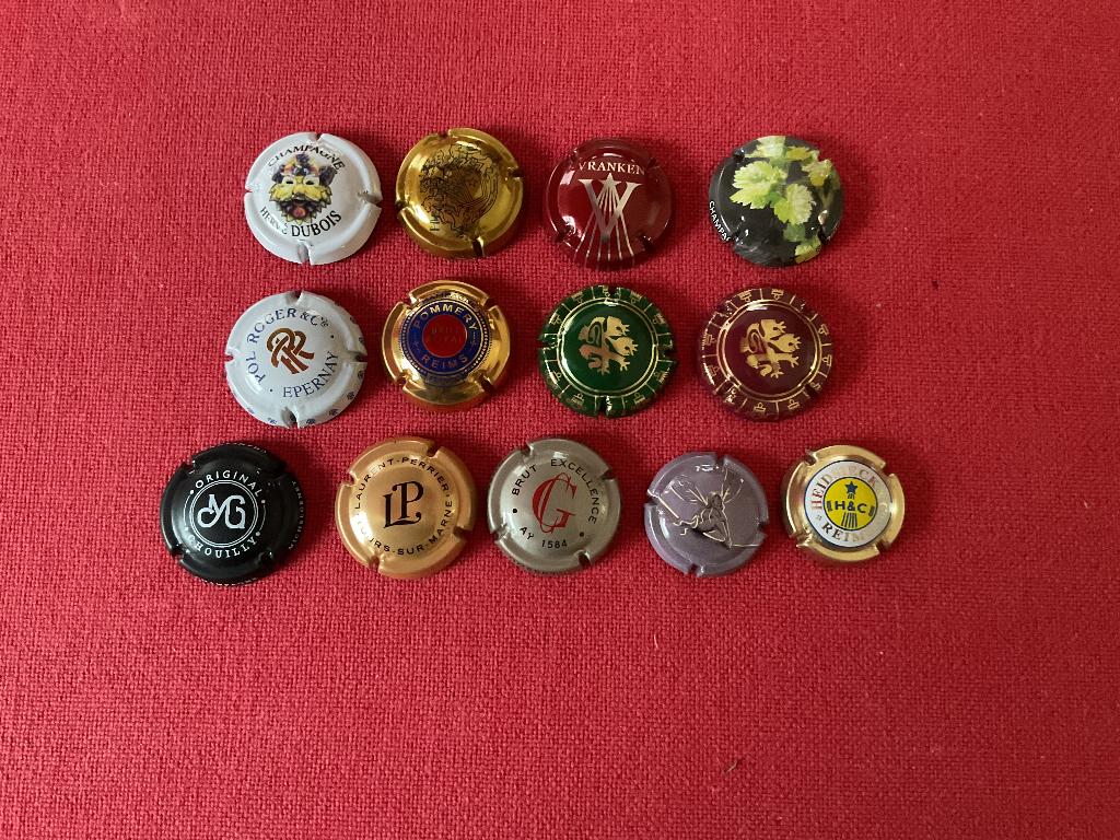 13 champagnecapsules, Ophalen