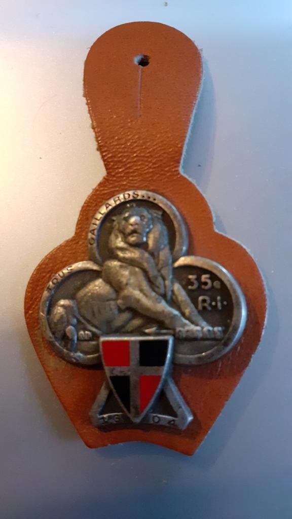 pucelle francaise 35eme regiment infanterie  armée de terre, Collections, Enlèvement ou Envoi, Armée de terre, Emblème ou Badge