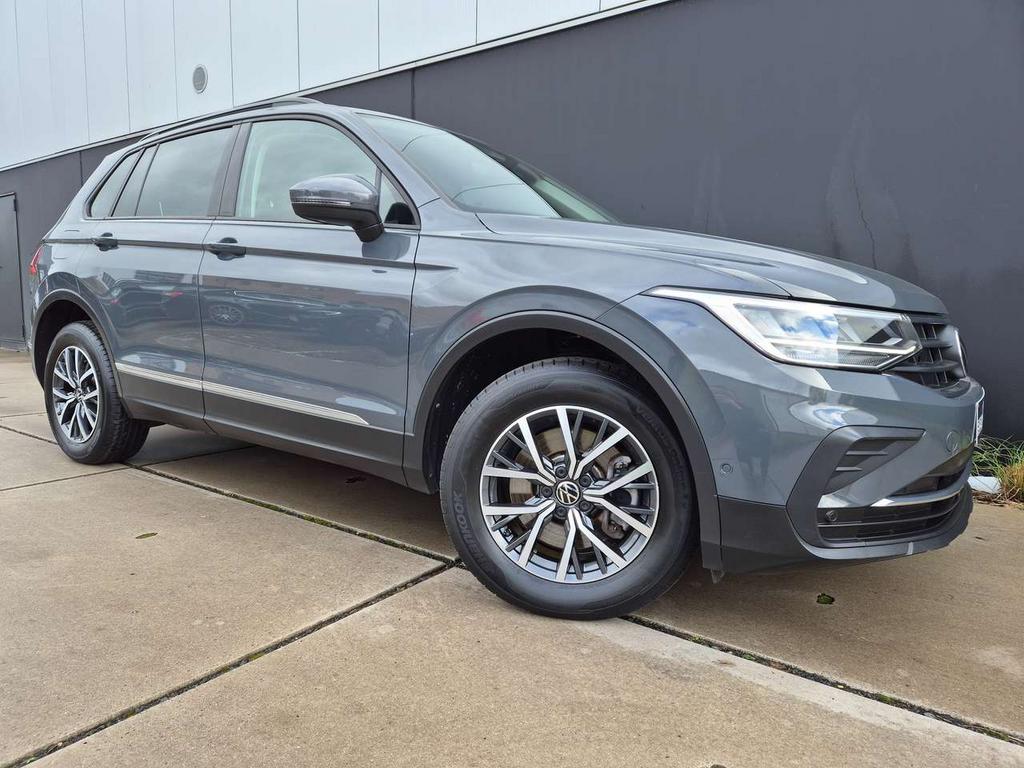 Volkswagen Tiguan 1.4 eHybrid PHEV *DSG*LED*NAVI*DAB*ZETELV, 245 pk, 0 min, Zwart, 0 kg