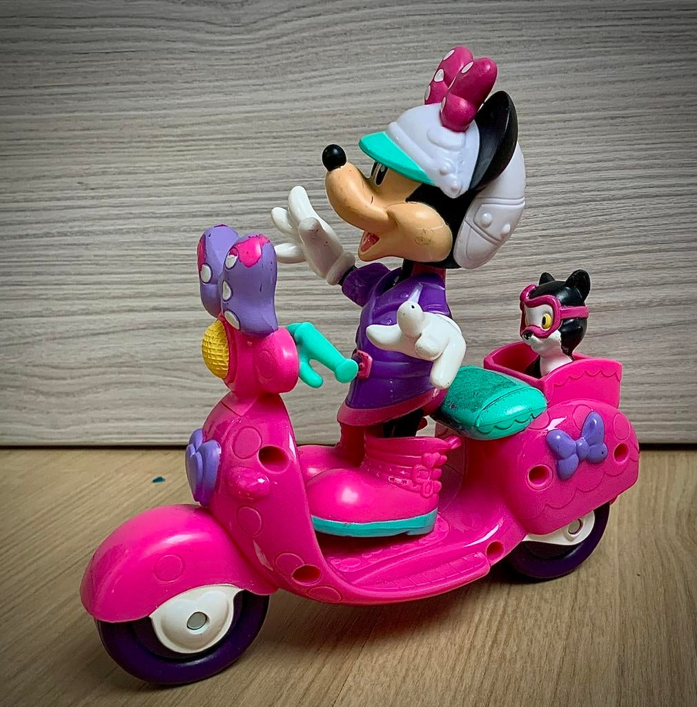 Disney Minnie Mouse met scooter, Ophalen, Zo goed als nieuw