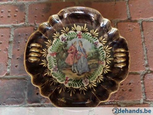 Porceleinen muurschotel van H. Bequet, Antiek en Kunst, Antiek | Keramiek en Aardewerk, Ophalen