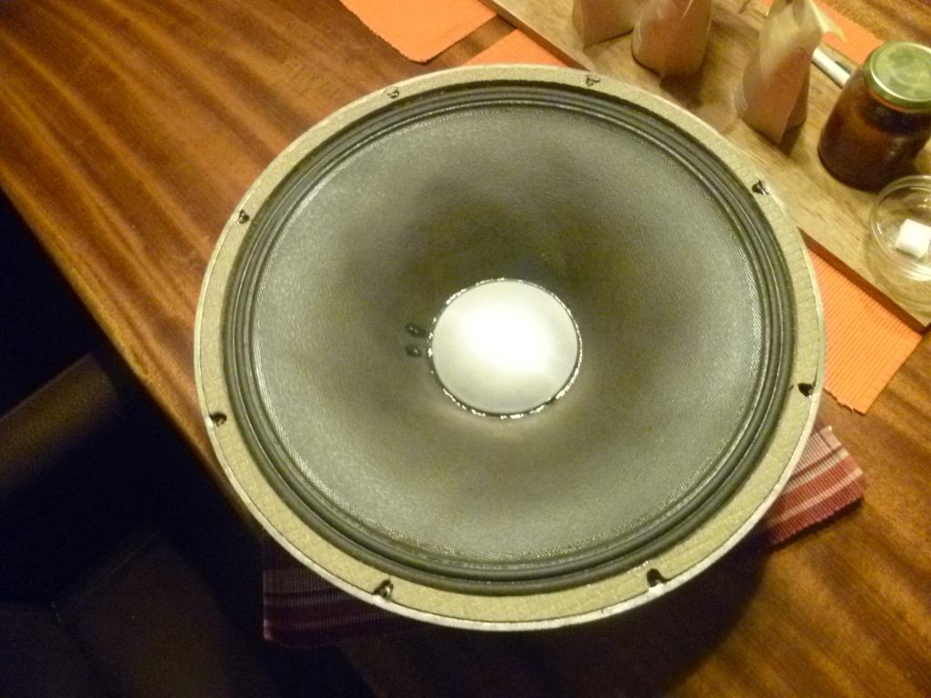 één jbl K 130, TV, Hi-fi & Vidéo, Enlèvement, Utilisé, JBL
