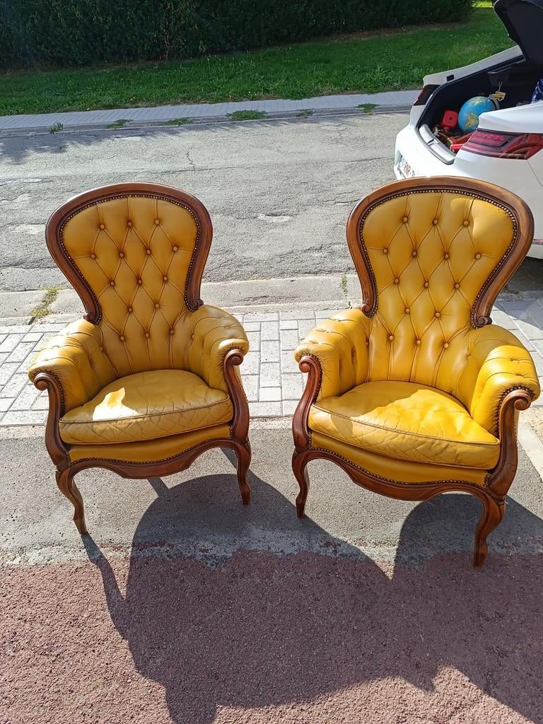 Paire de fauteuils cuir et bois, Enlèvement ou Envoi