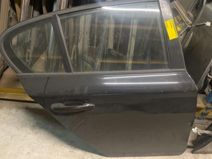 Portière 4portes arrière droite d'un BMW 1-Serie, -, 3 mois de garantie, Utilisé, Porte