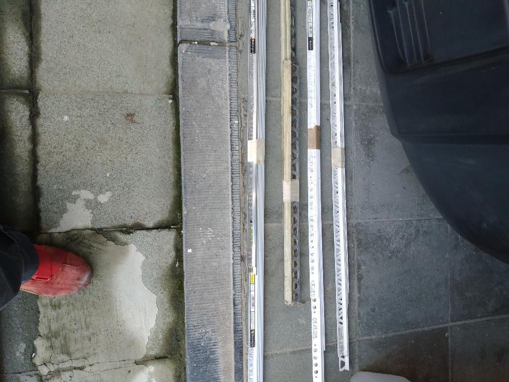 finition carrelage, Ophalen, Zo goed als nieuw