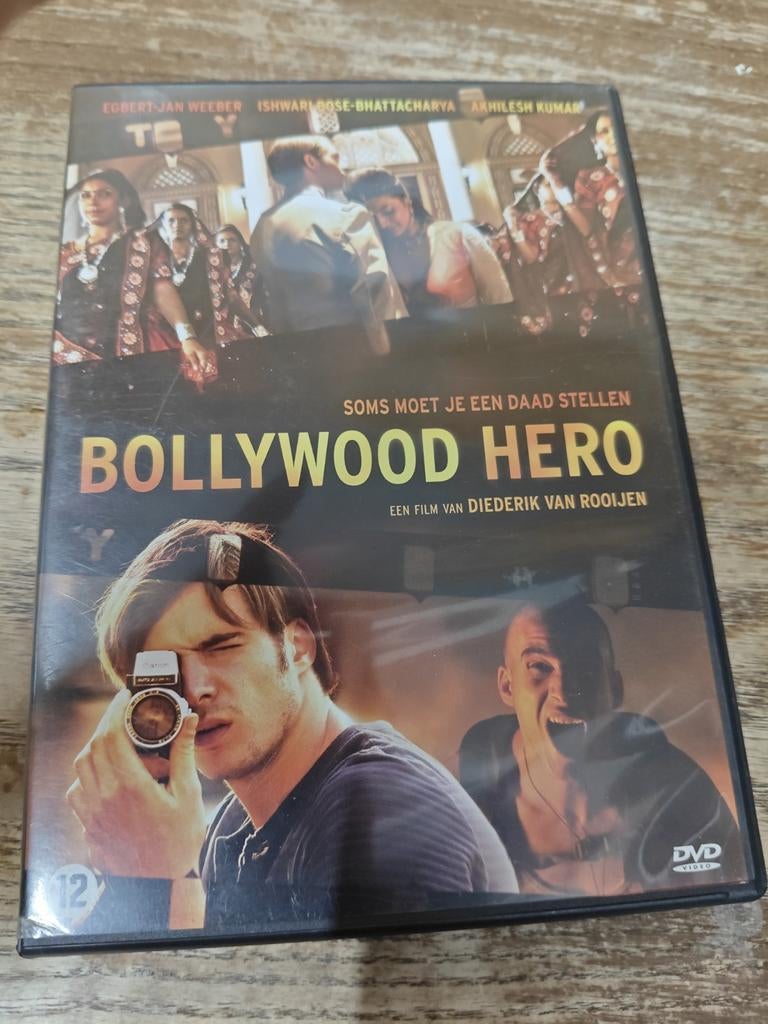 Bollywood Hero, Enlèvement