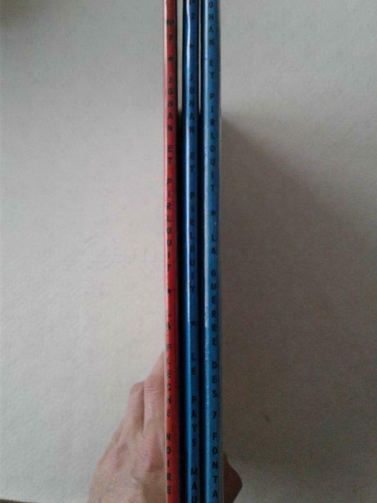 Lot de 2 BDs : Johan et Pirlouit par Peyo (années 1973 à 75), Plusieurs BD, Enlèvement, Utilisé