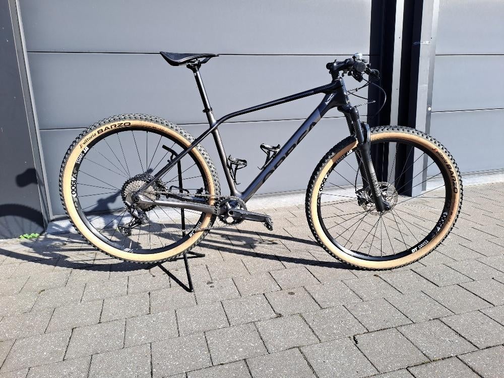 Orbea Alma M50 Carbon in nieuwstaat, Fietsen en Brommers, Ophalen, Gebruikt, Hardtail, Heren