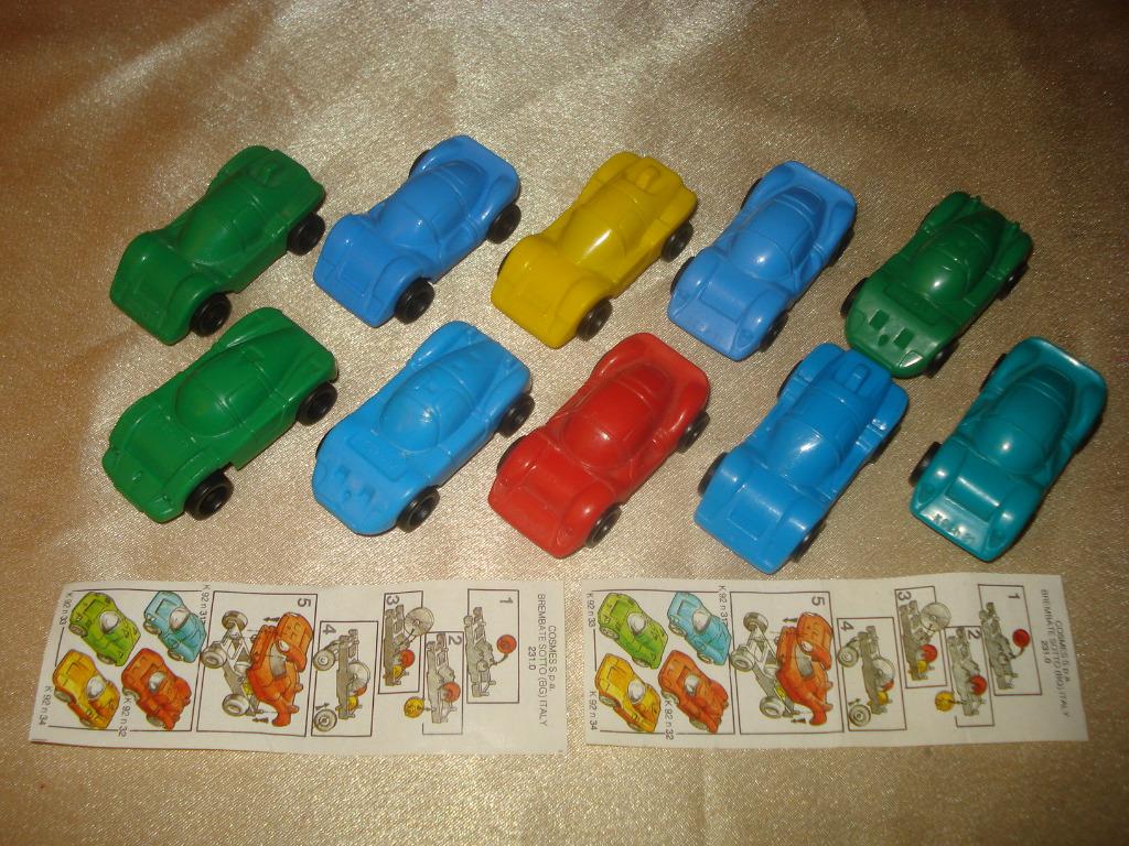KINDER Lot de 10 Anciennes Voitures de Sport 1991 Ferrero, Enlèvement ou Envoi, Comme neuf, Autres types