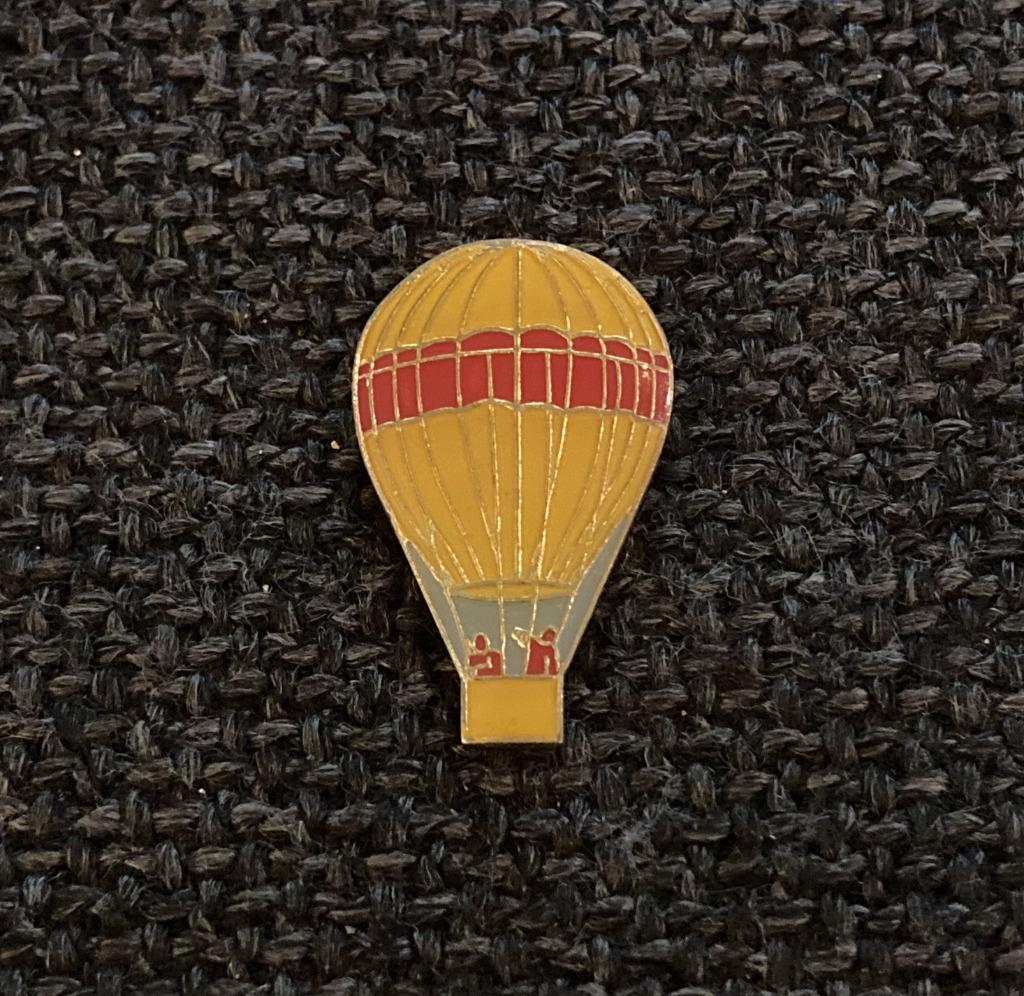 PIN - LUCHTBALLON - MONTGOLFIÈRE - AIR BALLOON, Envoi, Utilisé, Transport, Insigne ou Pin's