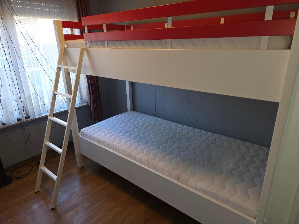 Stapelbed 213cm x 102cm x 175cm, Ophalen, Gebruikt, Stapelbed