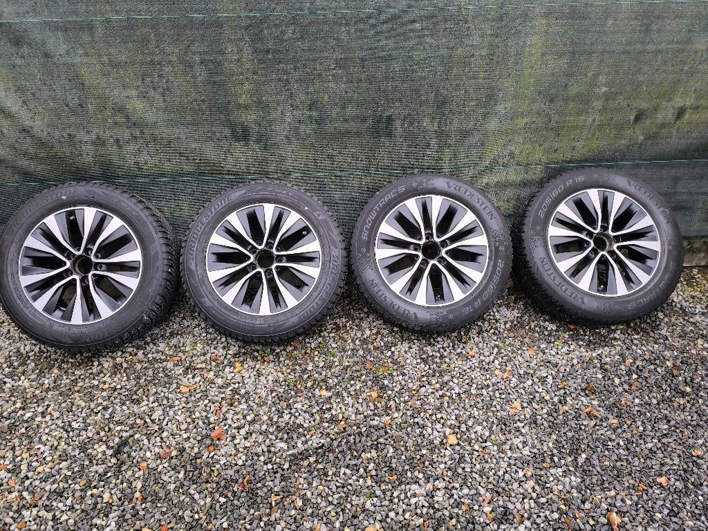 16" mercedes velgen met winterbanden, Auto-onderdelen, Banden en Velgen, Ophalen, Velg(en), 16 inch, Nieuw