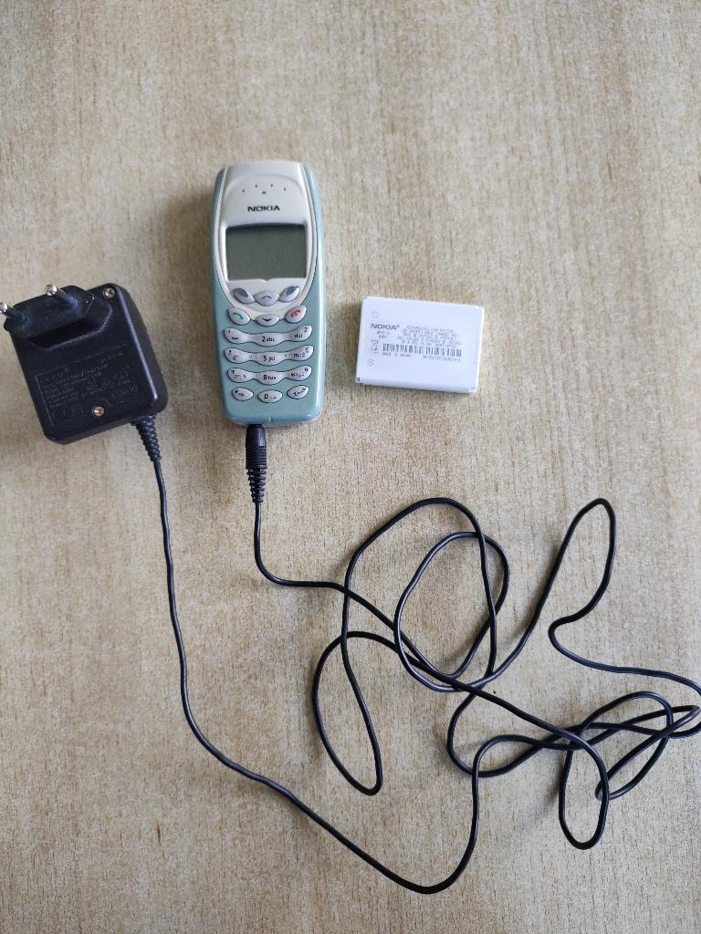 Nokia 3410, Télécoms, Enlèvement ou Envoi, Classique ou Candybar, Clavier physique, Utilisé