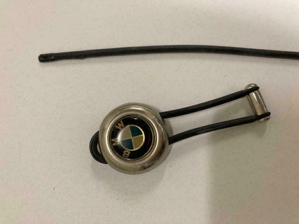 Sleutelhanger BMW, Ophalen