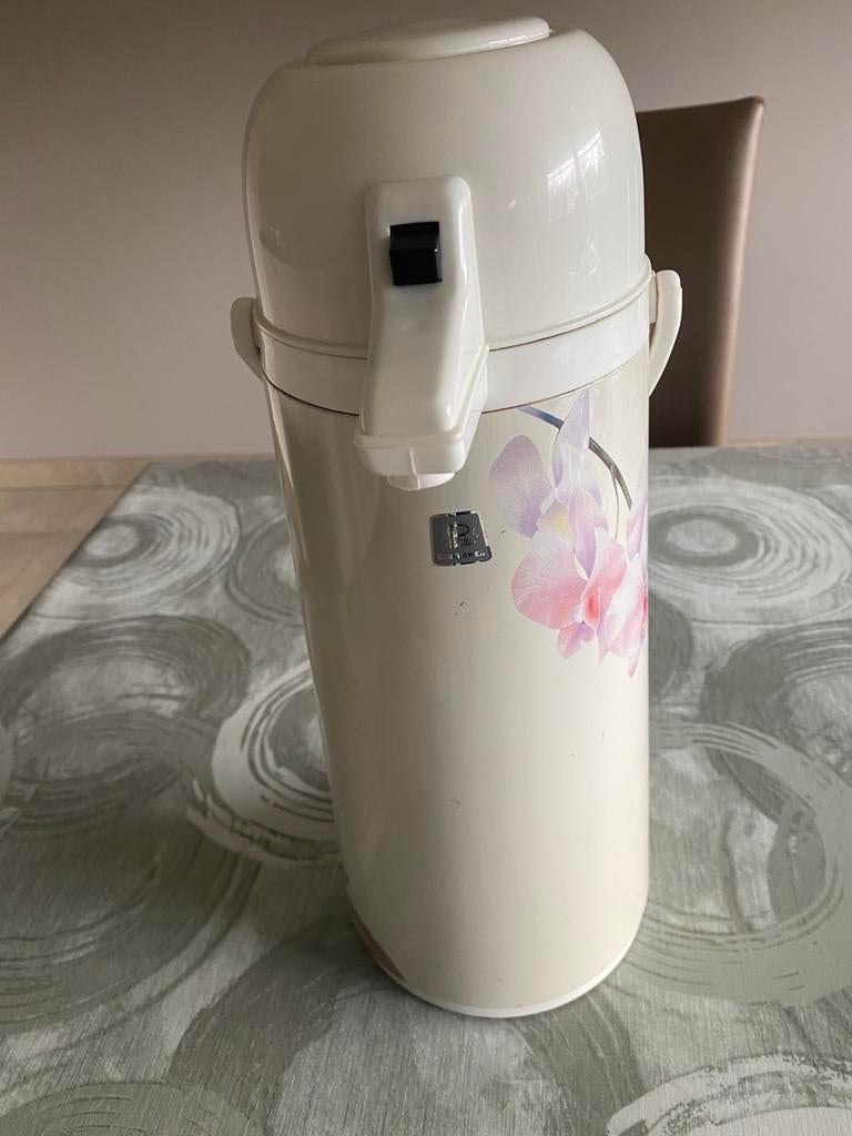 Pomp thermos 1.9 L, Ophalen of Verzenden, Zo goed als nieuw